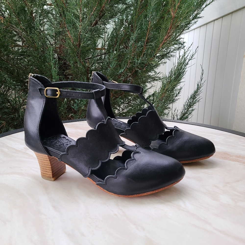BaliELF Incognito T-Strap Scalloped Leather Shoes